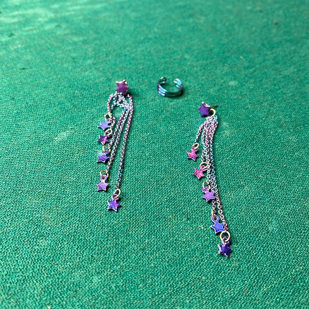 Purple dangle earrings and cuff